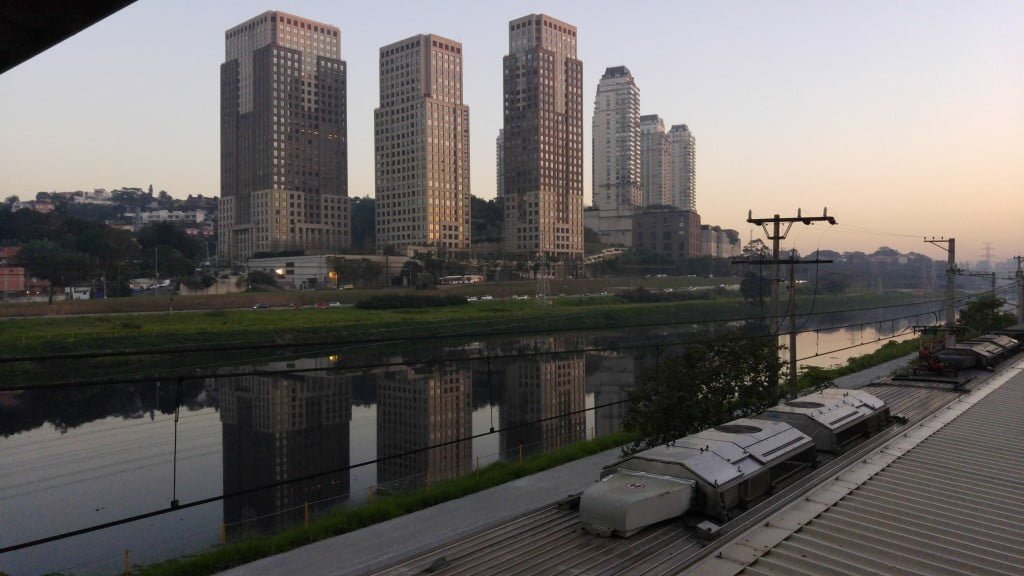 Luz natural do amanhecer em São Paulo com o LG G4