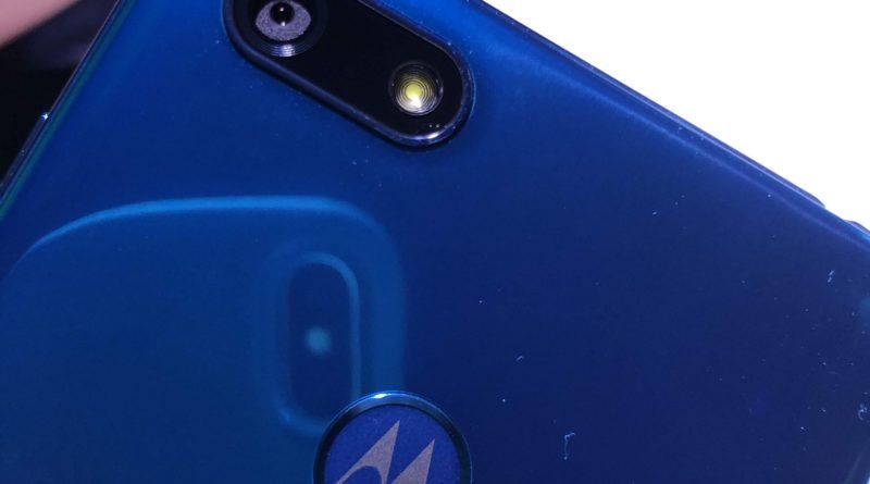 Moto E6 Play