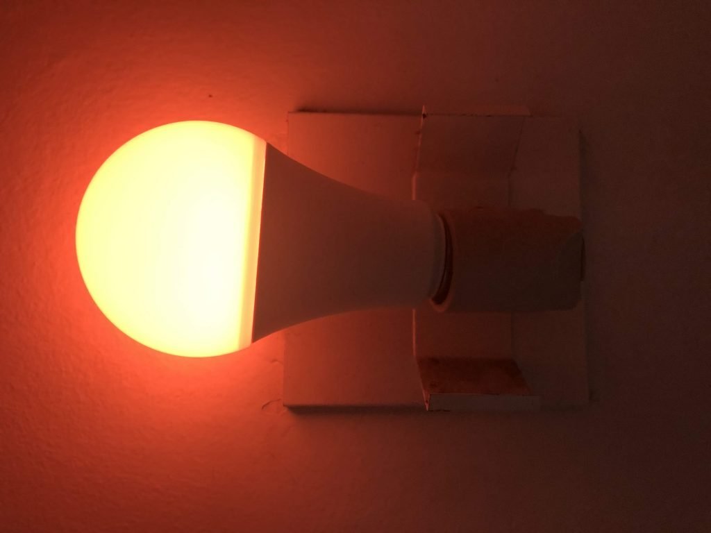 Luz vermelha na Smart Lâmpada