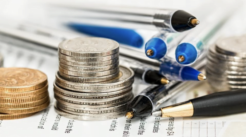https://pixabay.com/pt/photos/moedas-moeda-investimento-seguro-948603/