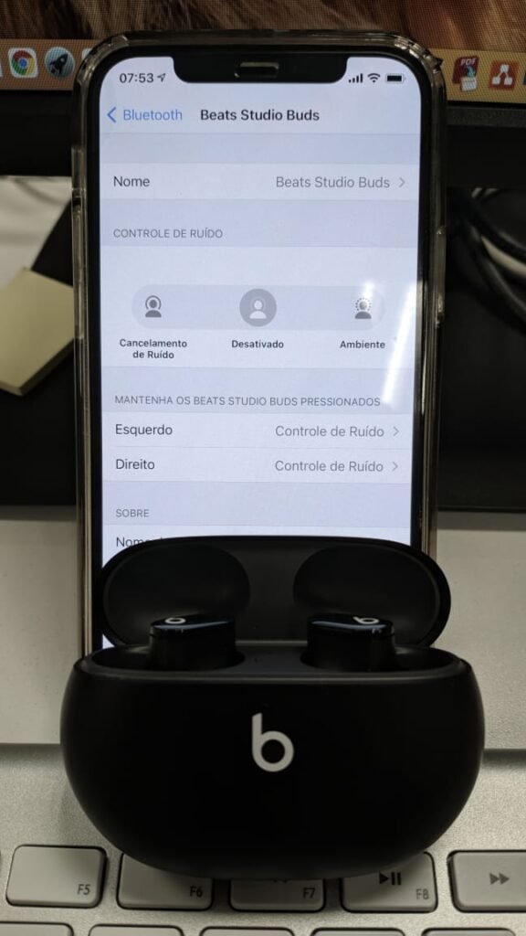 cancelamento ativo de ruído (ANC)