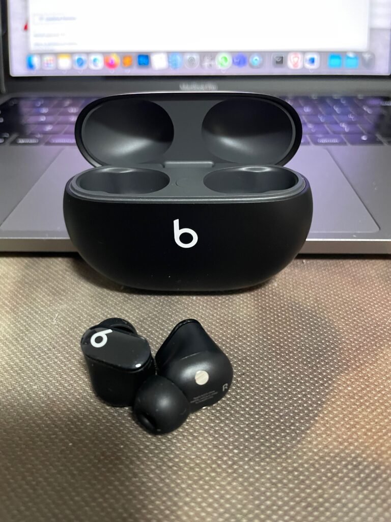 Beats Studio Buds