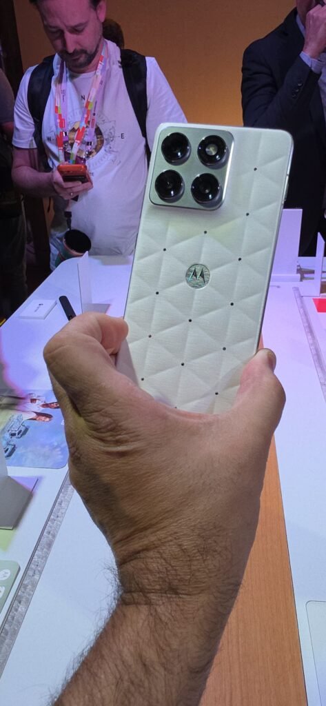 Motorola Edge 70 Swarovski