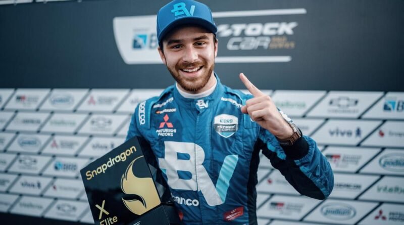Felipe Baptista fez a primeira pole-position da temporada 2026 (Marcelo Machado de Melo/ Vicar)
