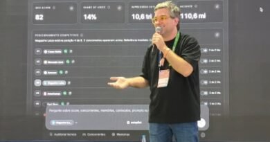 Ariel Alexandre, cofundador da Naia, durante palestra no Gramado Summit 2026 (Foto: Divulgação/Naia)