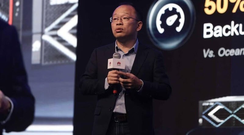 Diego Xiao, Vice-Presidente da Linha de Produtos de Armazenamento de Dados da Huawei