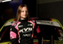 Aos 16 anos, piloto brasileira de drift aposta no inglês para evoluir dentro e fora das pistas