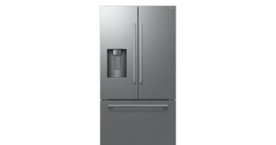 Nova geladeira RF70H da Samsung aposta em design embutido com menor espaçamento