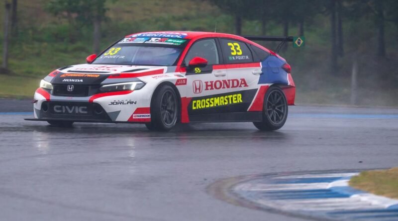 Nelson Piquet Jr. foi o mais rápido da sexta-feira molhada no Velocitta (Luis França/ Grupo Veloci)