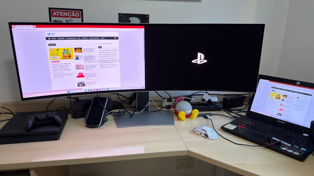 Da para trabalhar e jogar ao mesmo tempo se quiser usar no tela dividida