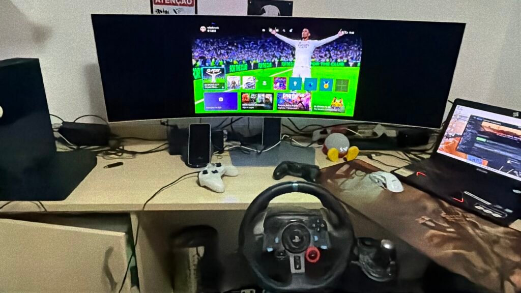 As vezes modo janela é melhor que o layout em ultrawide