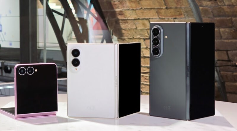 (Da esquerda para a direita) Galaxy Z Flip8, Galaxy Z Fold8 e Galaxy Z Fold8 Ultra
