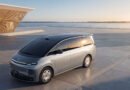 Leapmotor revela mundialmente a minivan de luxo D99