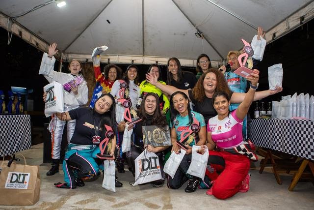 O alegre pódio do Mulheres em Ação (Foto: Emerson Santos/Onephotographymedia)